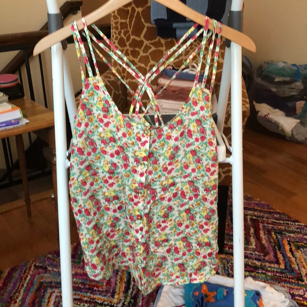 Floral tank